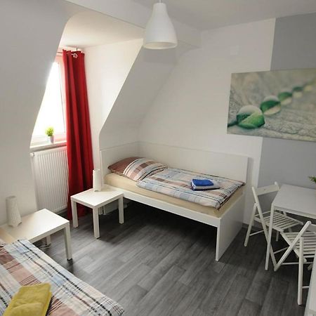 Schlafgelegenheit Apartment Gelsenkirchen Exterior foto