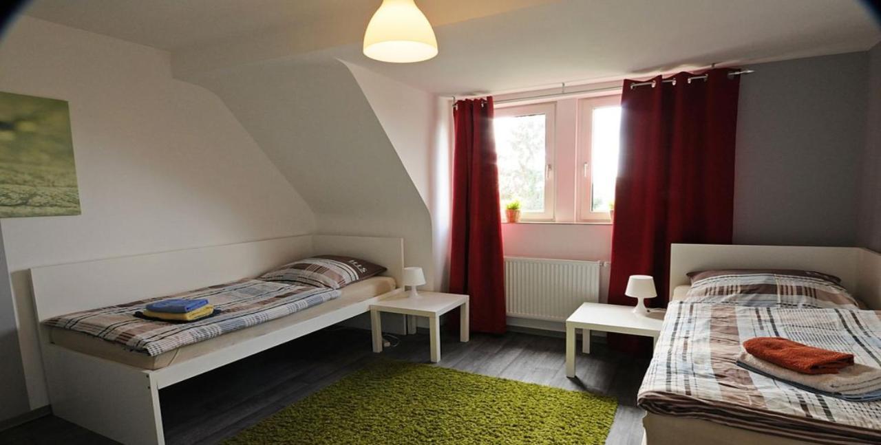 Schlafgelegenheit Apartment Gelsenkirchen Exterior foto